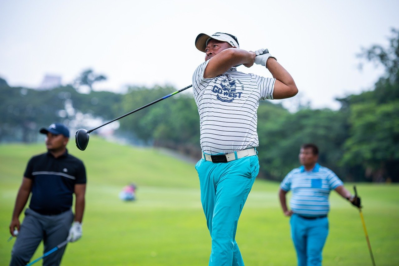 From Fairways to Fitness: Exploring the Health Benefits of a Regular Golf Routine